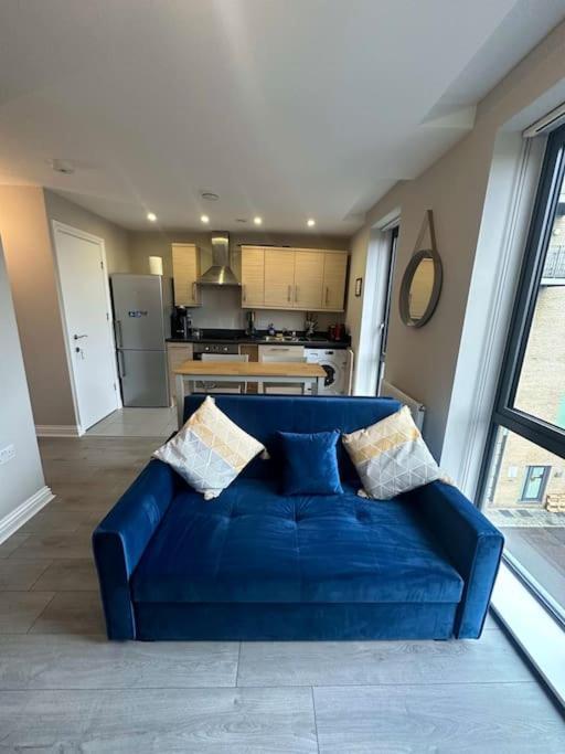 Cute Apartment Next To Colindale Station Edgware ภายนอก รูปภาพ